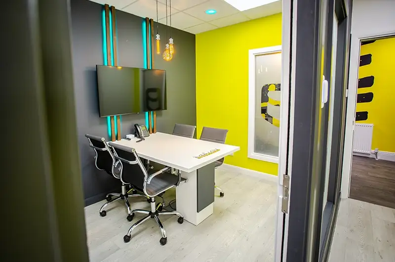 Suite 401 alternate angle
