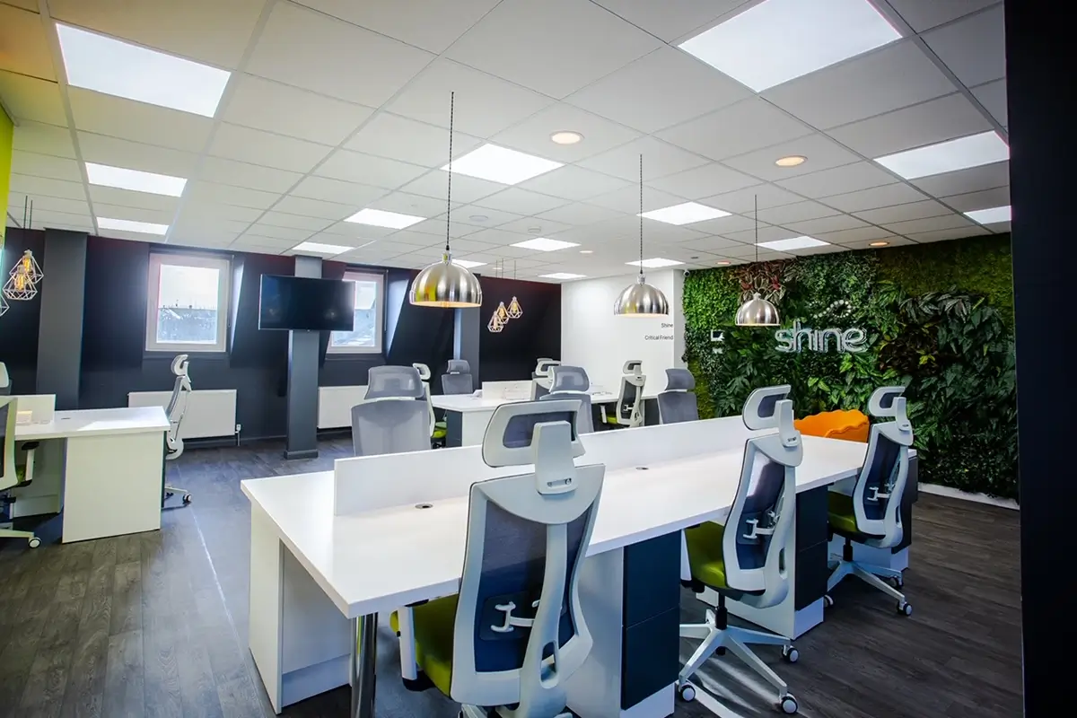 Suite 402 open plan